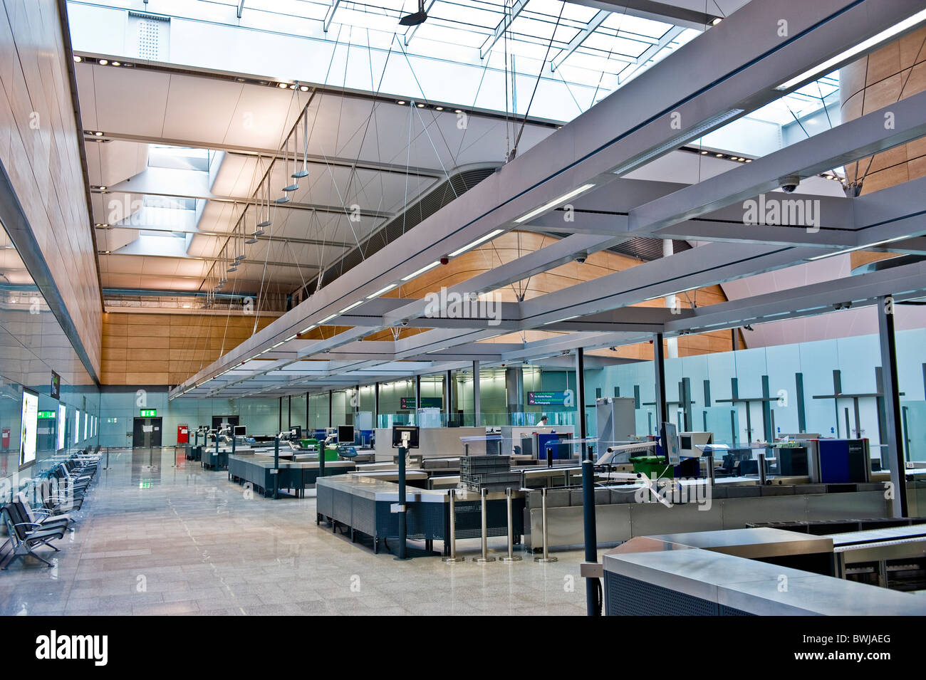 Die Sicherheitsüberprüfung Bereich in Dublin International Airport Terminal 2 Irland Stockfoto