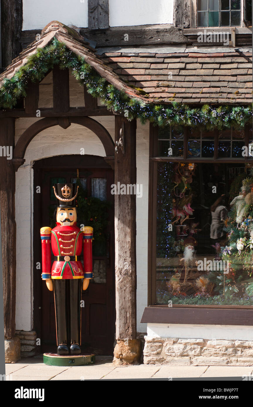 Spielzeuggeschäft Front Stockfotos Und -Bilder Kaufen - Alamy