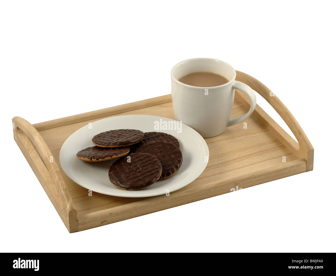 Ein Tablett mit Tee-Becher und Teller mit Keksen Stockfoto