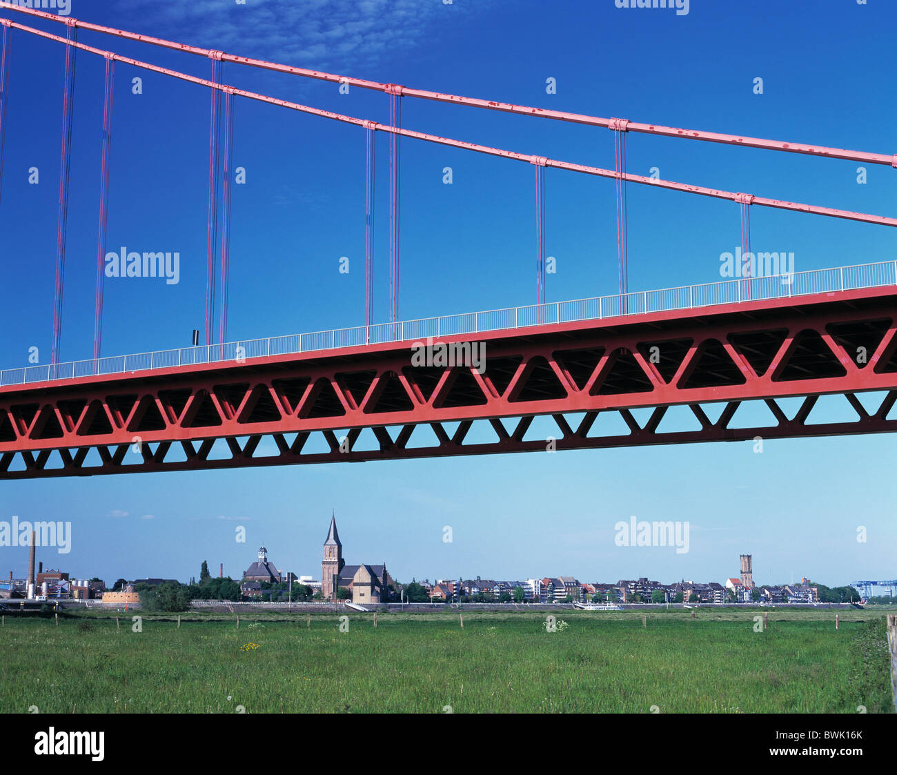 Hängebrücke Rhein-Rheinbrücke Emmerich Fluss Brücke Detail unteren Rhein Deutschland Europa Nordrhein-Wes Stockfoto