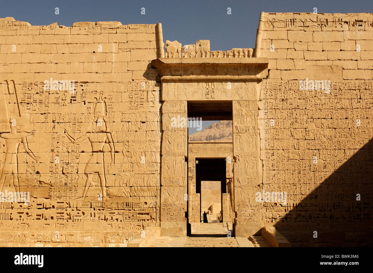 Totentempel Ramses III Medinet Habu Tempel Theben West Luxor Ägypten-Nordafrika Stockfoto