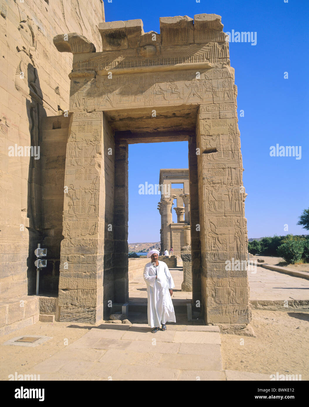 Assuan Ägypten Nordafrika Insel Insel Philae Isis Tempel Mann kulturellen Website historische Antike Antike Eg Stockfoto