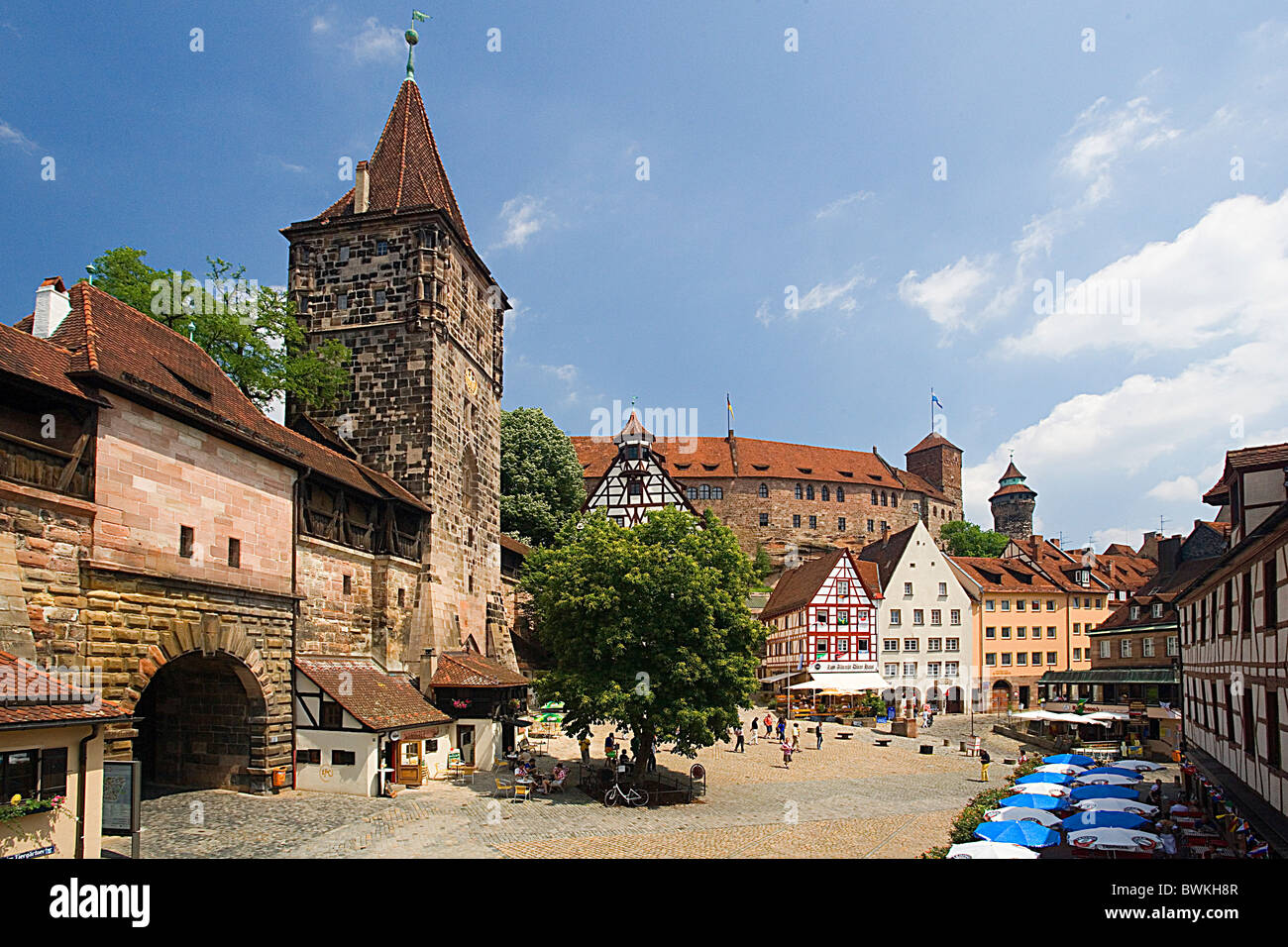 Deutschland Europa Nürnberg Tiergartnerplatz tierische Gärtner Tor Turm Rook Kaiser Schloss Ort Old Tow Stockfoto