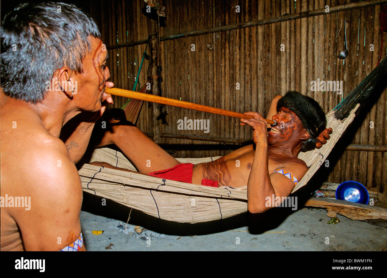 Venezuela Südamerika Indios Yanomami Cavaroa Stamm Ureinwohner Indianer Native Eingeborenen kommen aus Rio Stockfoto