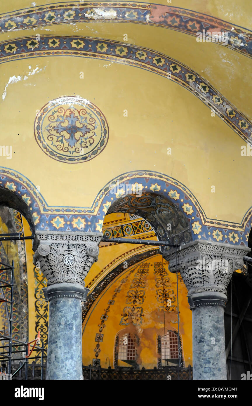 Innere des Aya Sofya (Hagia Sophia) oder der Kirche der göttlichen Weisheit, Istanbul, Türkei Stockfoto