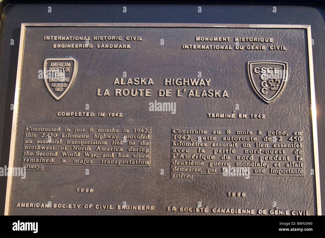 Alaska Highway Plaque Marker, Dawson Creek, British Columbia, Kanada. Stockfoto