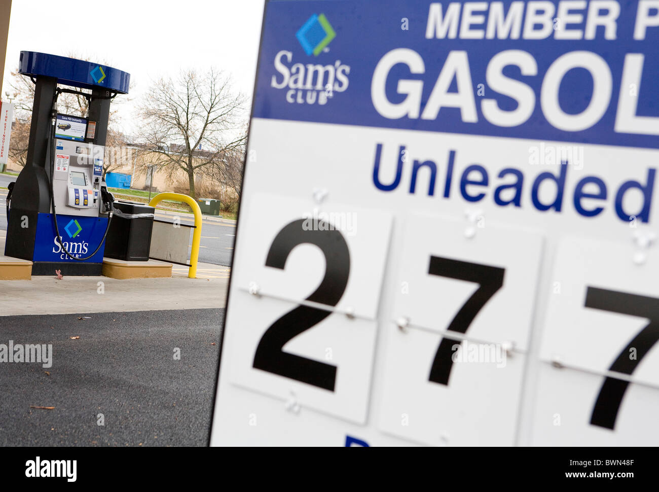 Ein Sams Club Lager Ladengeschäft. Stockfoto