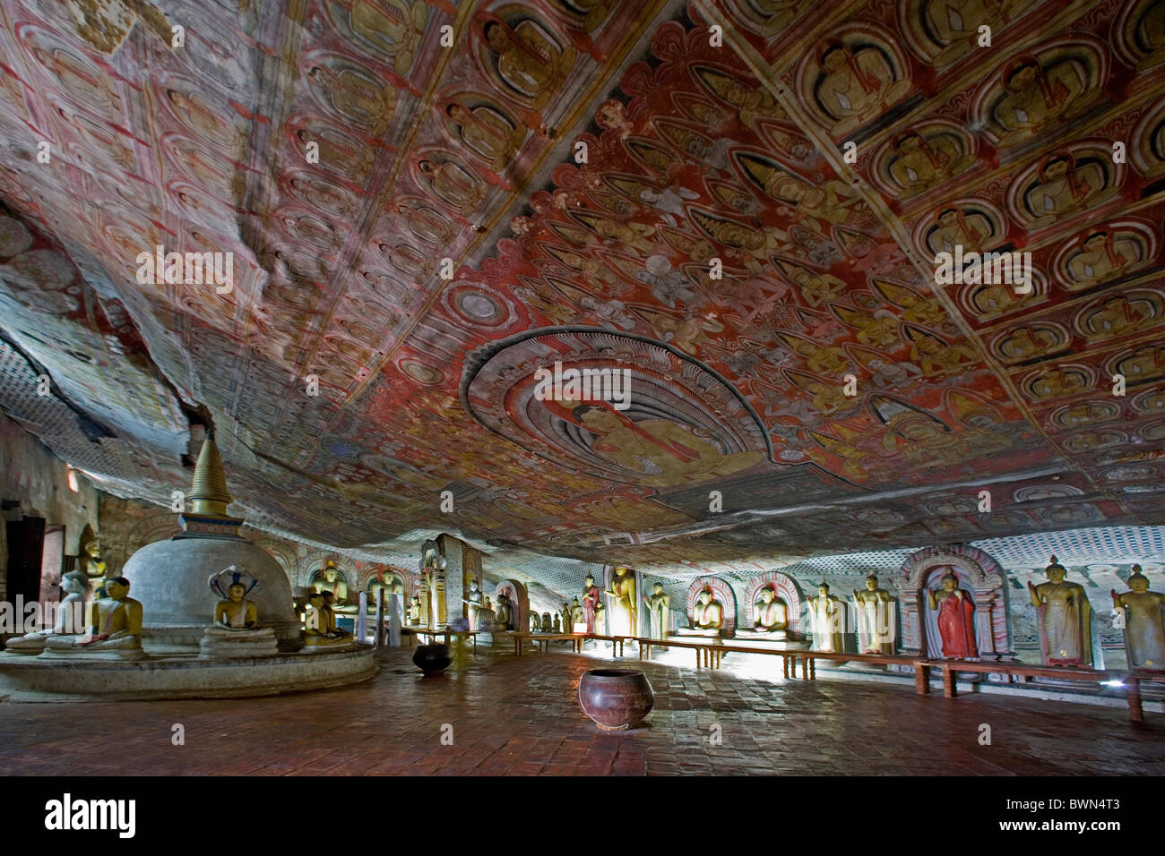 Sri Lanka Asien Dambulla Stadt antiken Städte Cave Tempel Rock Temple Golden Tempel UNESCO Weltkulturerbe Stockfoto