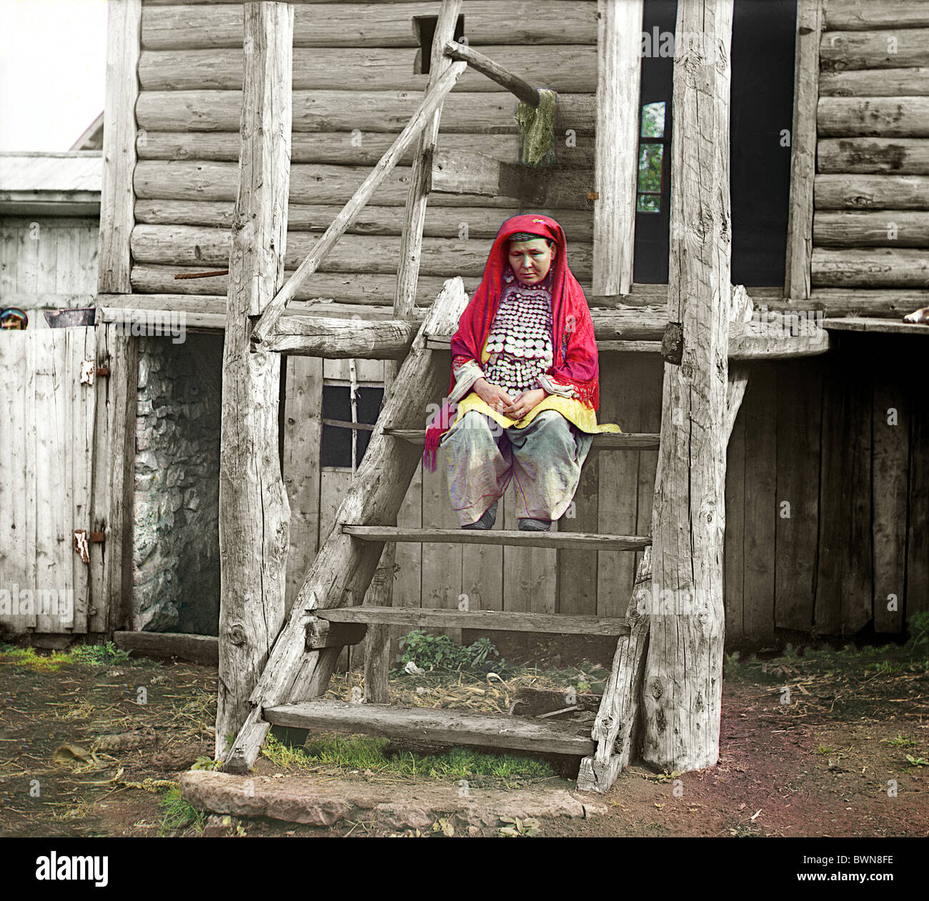 Baschkirischen Frau Folk Kostüm Uralgebirge russischen Kaiserreich Russland 1910 Sergey Mikhaylovich Prokudin-Gorski histor Stockfoto