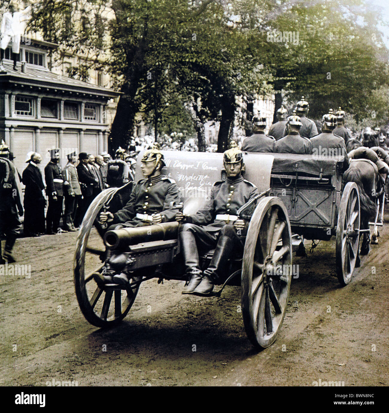 1914 erfassen Waffen Berliner ersten Weltkrieg Unter Den Linden 2 September Geschichte historische historischer Umzug Stockfoto