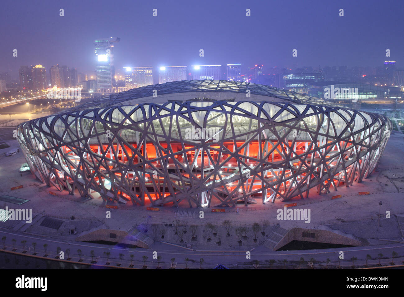 China Asien Beijing Peking April 2008 Nationalstadion 2008 Olympischen Sommerspiele Vogel nest Herzog und de Meuron Bogen Stockfoto