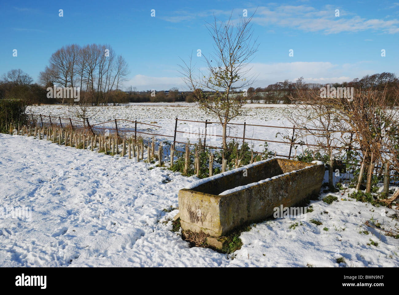 Eine römische Steinsarg auf Ancaster Friedhof, Lincolnshire, England. Stockfoto