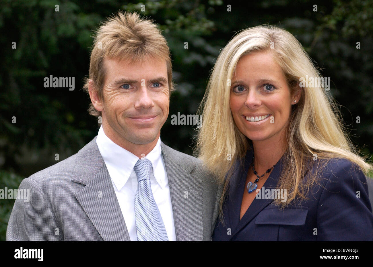 Prominenten-Party in modischen Chelsea - Paul Stewart, Sohn des Rennfahrers Jackie Stewart, mit seiner Frau Victoria Stockfoto