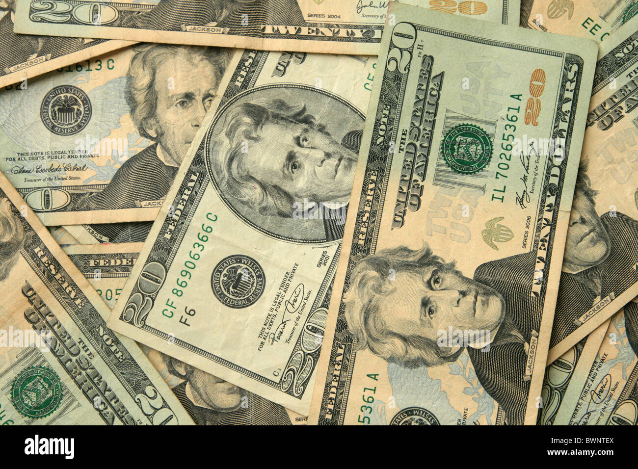 eine Reihe von zwanzig US-Dollar-Scheine in einen Hintergrund Stockfoto