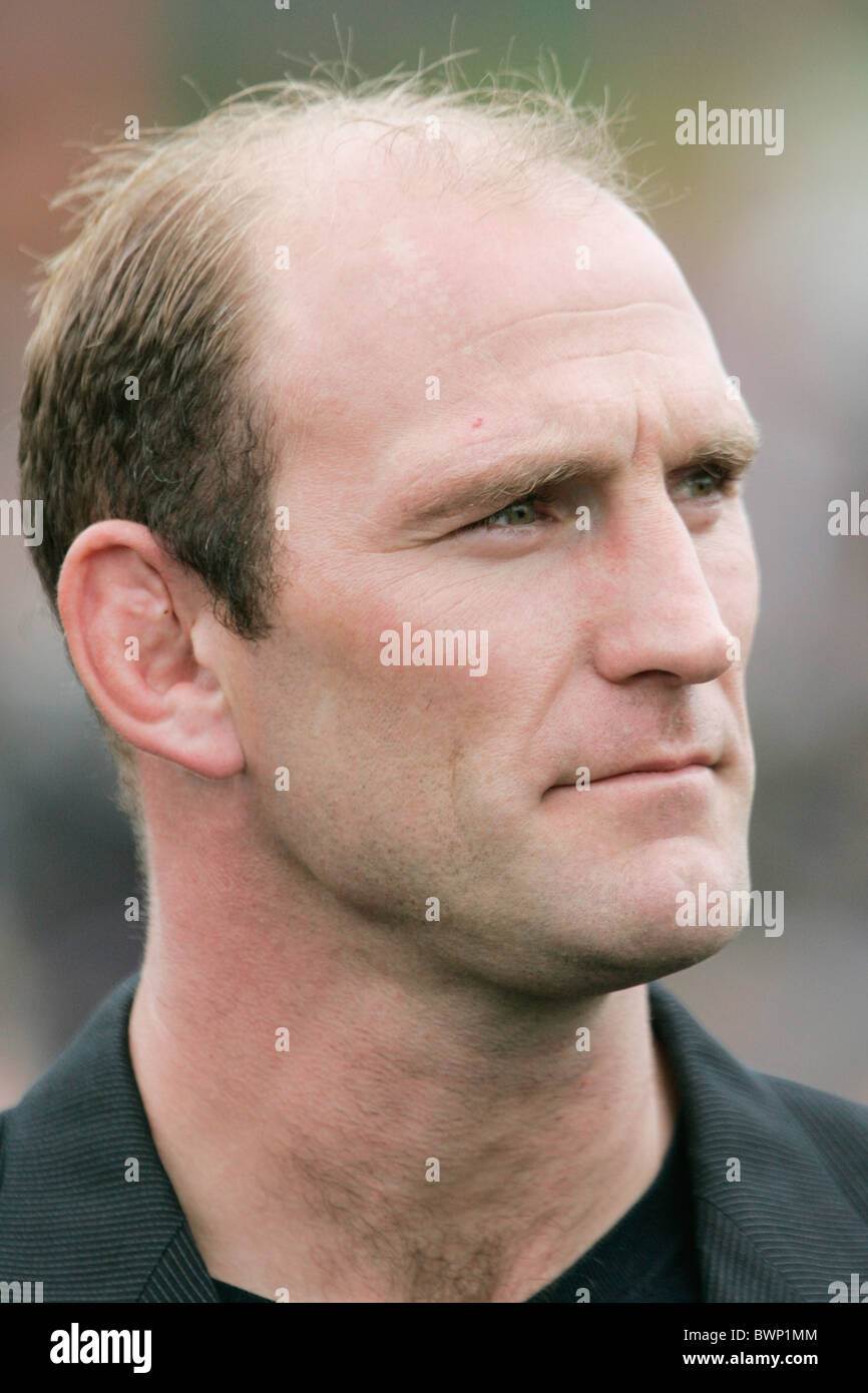 Rugby-Spieler Laurence Dallaglio besucht am dritten Tag der Cheltenham Rennen Stockfoto