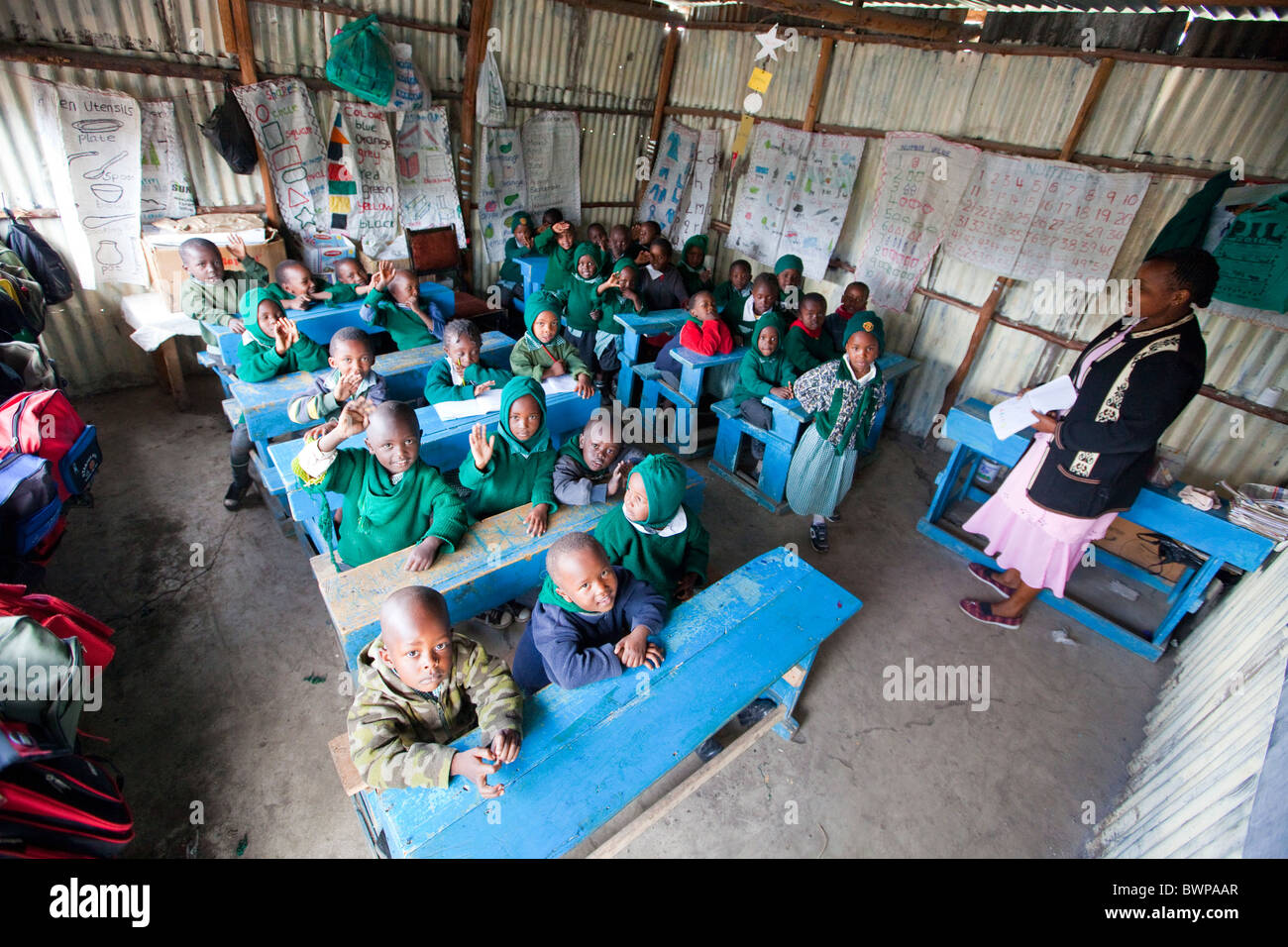 Kinder aus Mathare Slums, Maji Mazuri Zentrum und Schule, Nairobi, Kenia Stockfoto