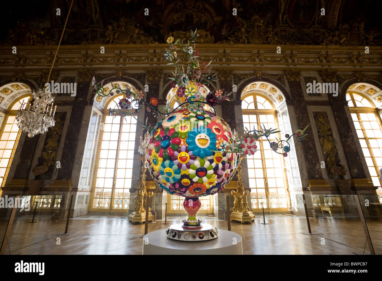 "Flower Matango": ein Kunstwerk 2010 Takashi Murakami-Ausstellung im Schloss von Versailles. "Flower Matango"-Versailles Stockfoto