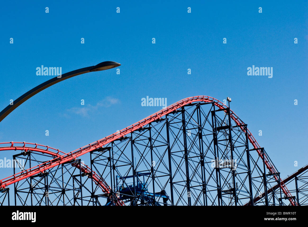 Pepsi Max Big One in Blackpool Pleasure Beach, einer der höchsten Achterbahnen in Europa. Stockfoto