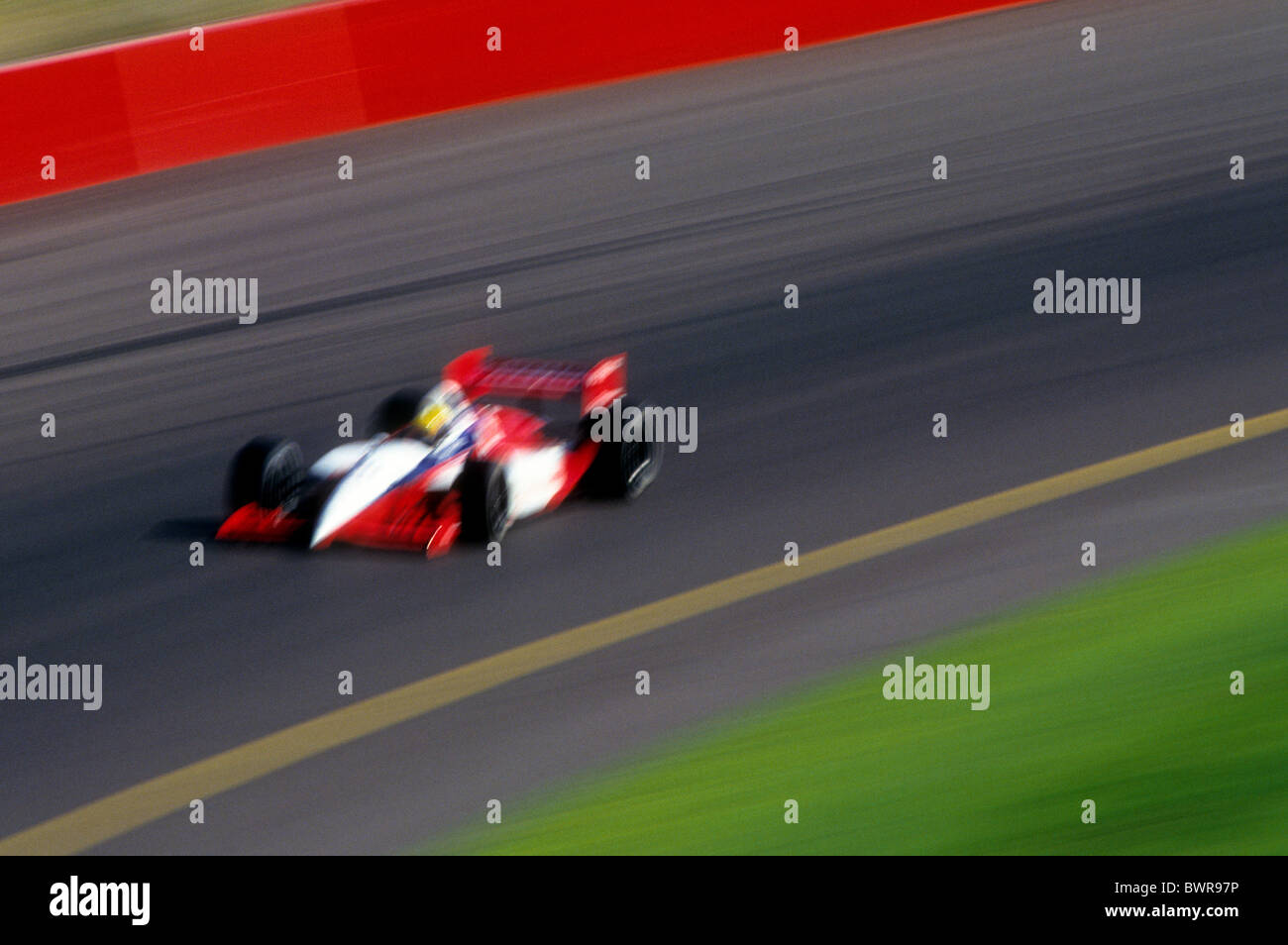 Verschwommene Auto-Renn-Action. Stockfoto