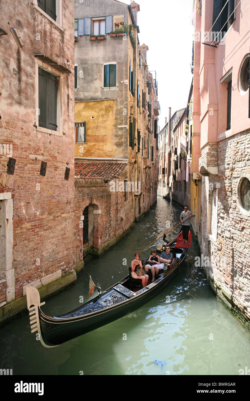 Clementoni Venice Canal 1000 Teile Puzzle Kanal von Venedig Gondel Wasser Stadt 