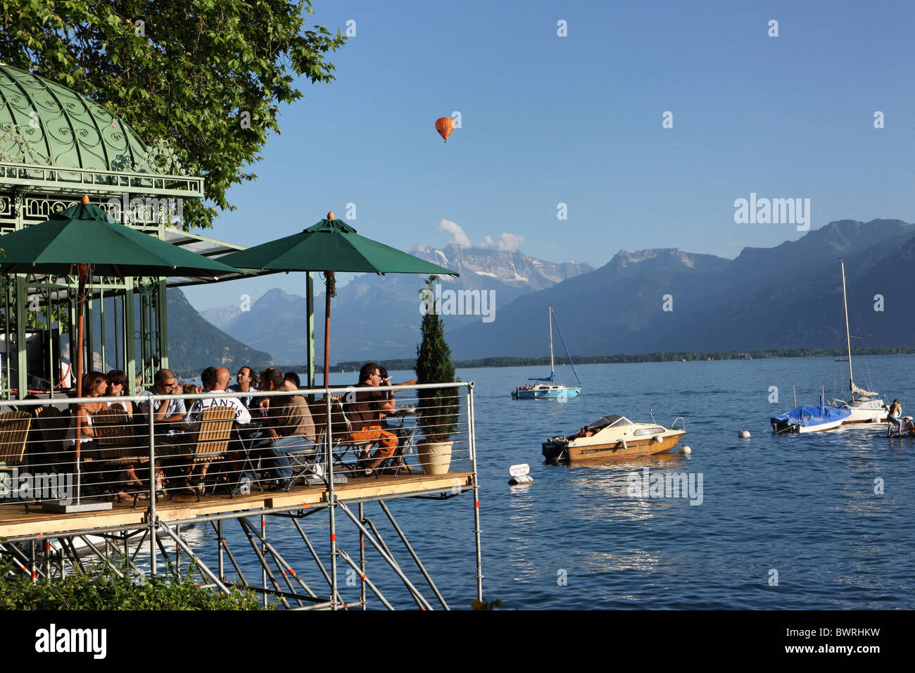 Schweiz Europa Montreux Jazz Festival Outdoor Outdoors Outside Landschaft Alpin Alpen Berge Stockfoto