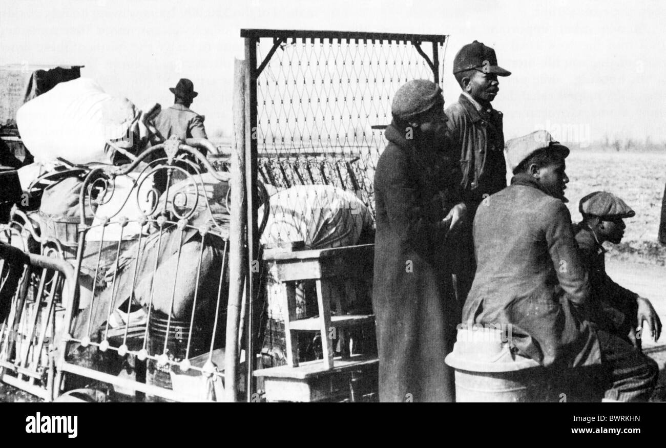 Schwarz-PÄCHTER in Missouri im Jahre 1939 nach einer Zwangsräumung aus der Mieter-Landwirtschaft. Foto Arthur Rothstein Stockfoto
