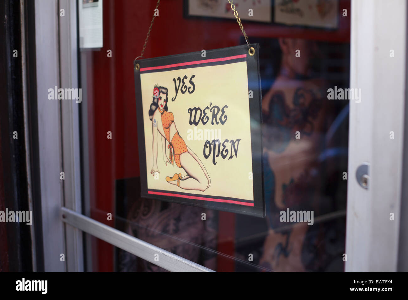 Schild "geöffnet" Stockfoto