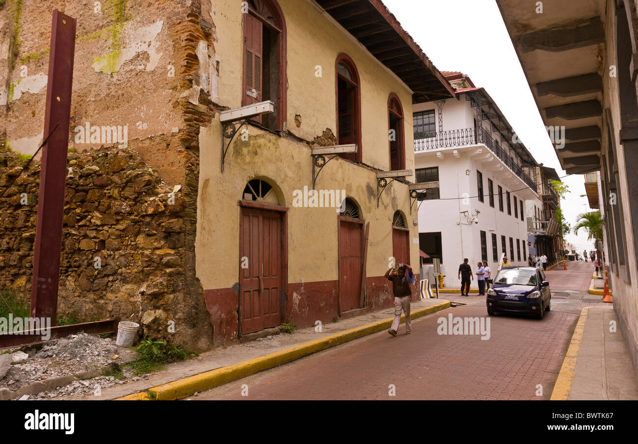 PANAMA-Stadt, PANAMA - Calle Santos Jorge in Casco Viejo, historischen Zentrum der Stadt. Stockfoto