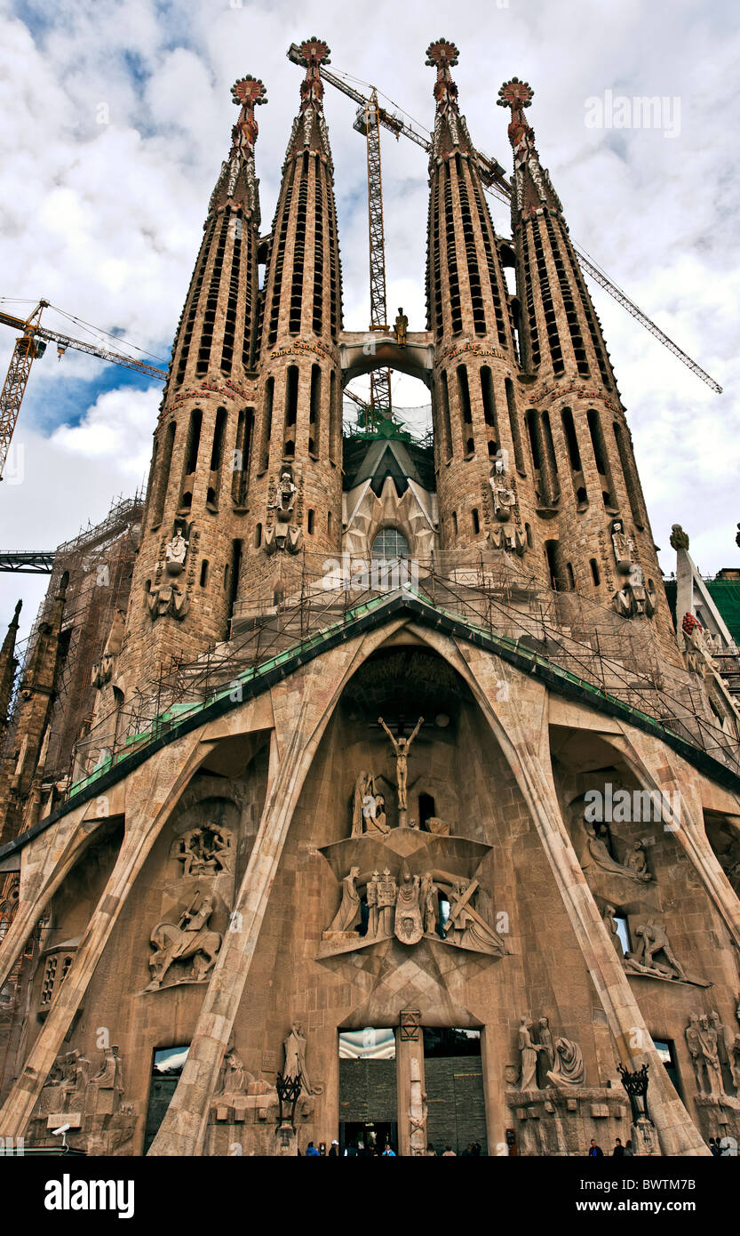 Expiatory Kirche der Heiligen Familie, entwickelt den Neo-katalanischen Stil von Antoni Gaudí, Eu, UNESCO-WHS, Barcelona, Katalonien, Spanien Stockfoto