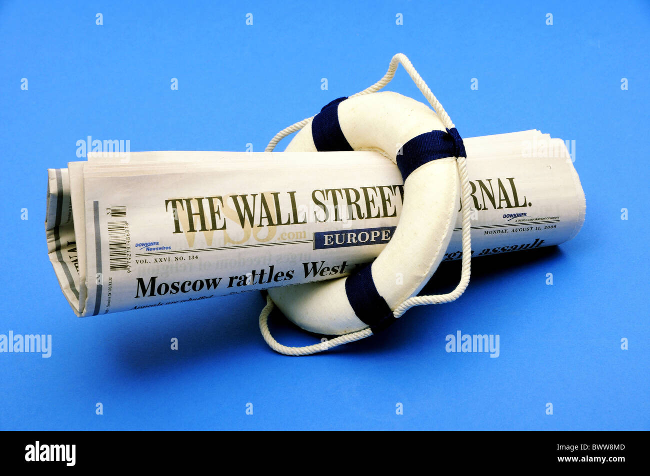 Wirtschaft Wirtschaftskrise Finanzen Zeitung Rettung Ring Rettungsring Märkte sicherlich Symbol Rettungsboje li Stockfoto
