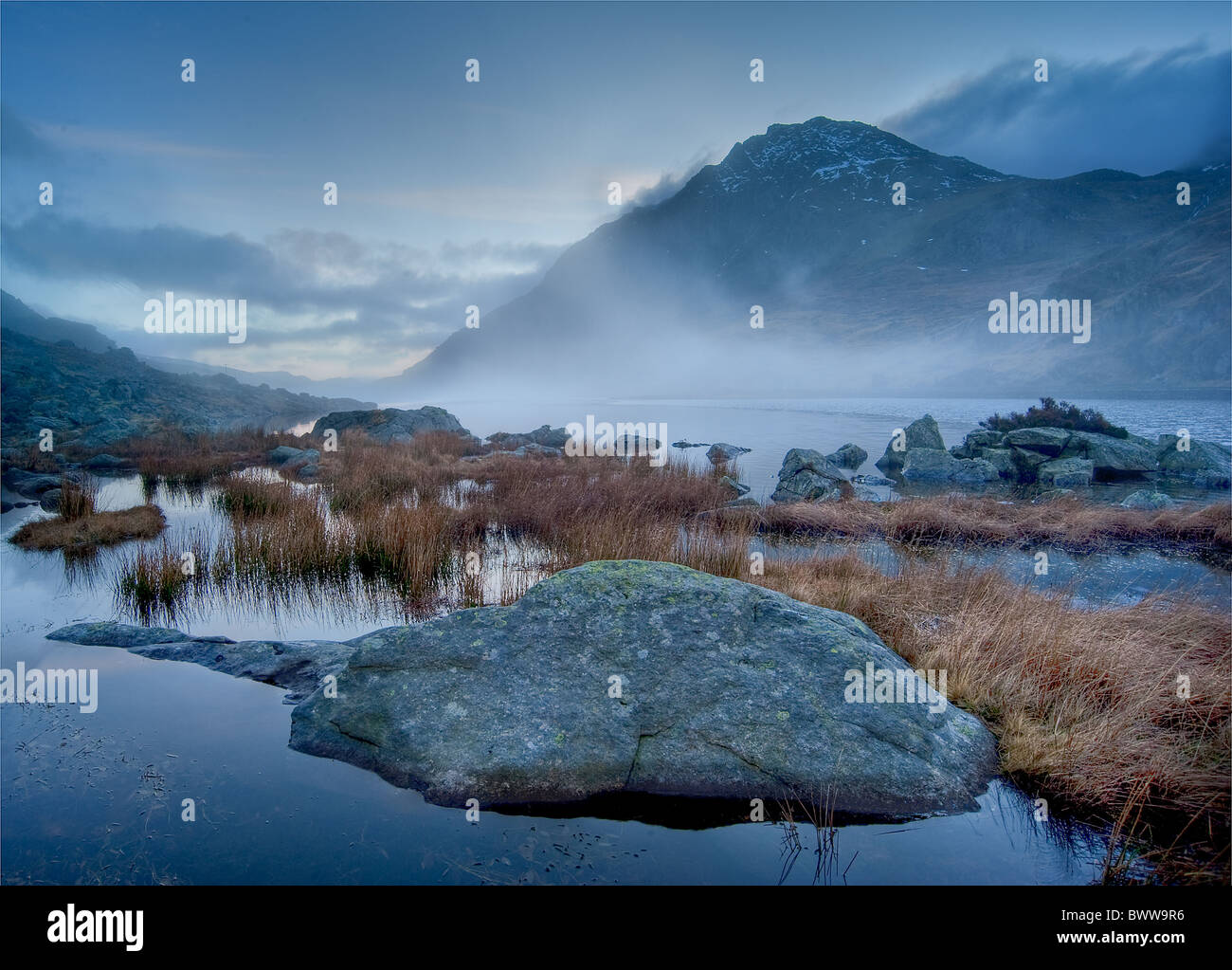 Llyn Ogwen und Tryfan Stockfoto