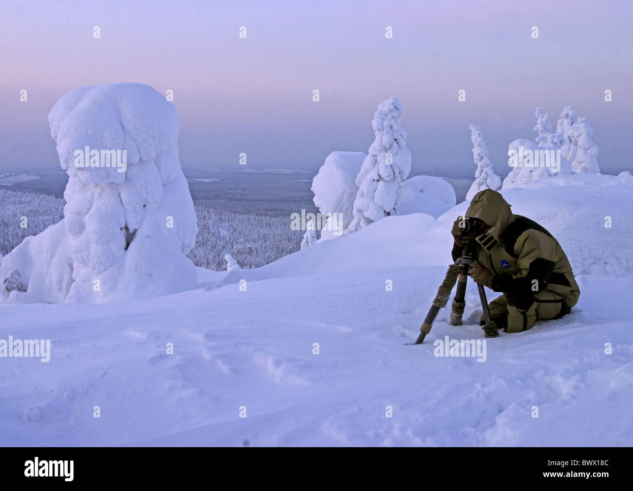 Landschaftsfotografen fotografieren Schnee bedeckt Stockfoto