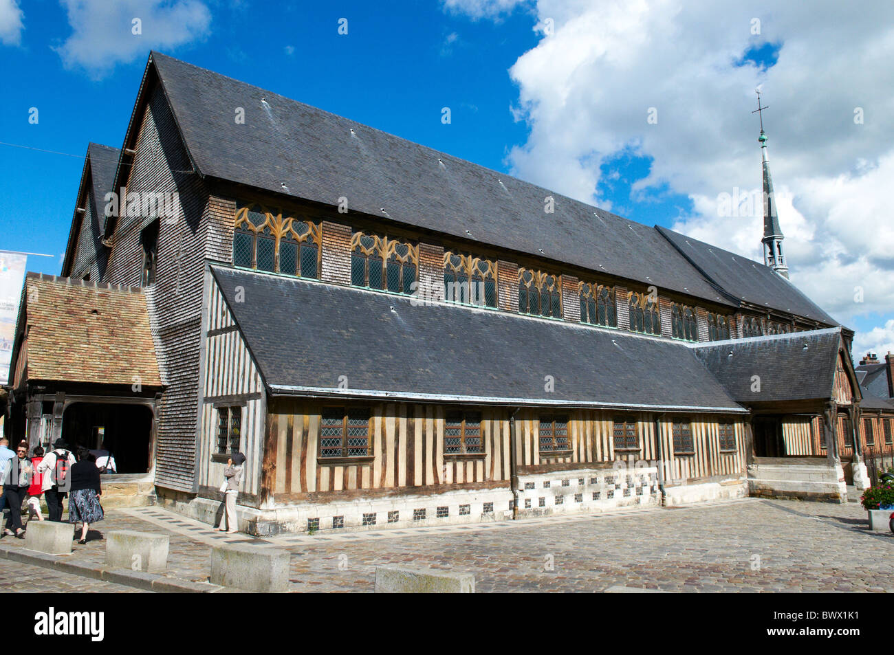 Die hölzerne St. Katharinen-Kirche in die malerischen Hafen Stadt Honfleur in der Region Calvados, Normandie, Frankreich. Stockfoto