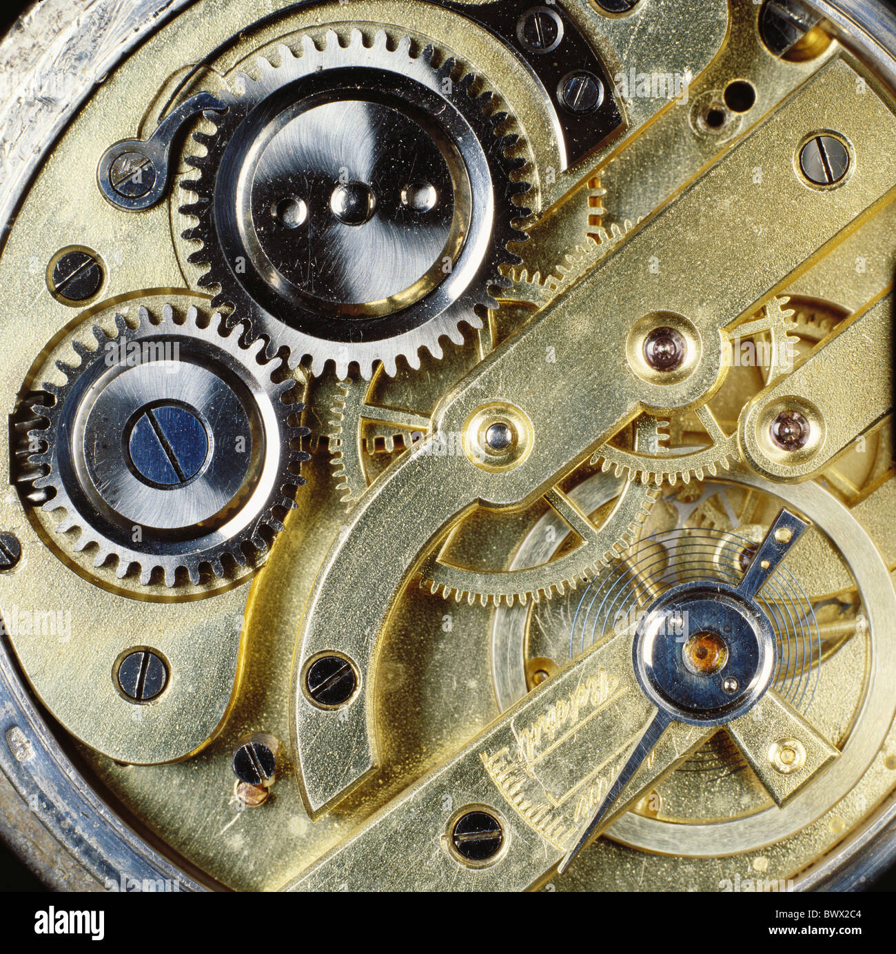 Uhr Uhr Uhrwerk Kaliber Mechanik Räderwerk Bewegung Taschenuhr Uhren Uhren  Stockfotografie - Alamy