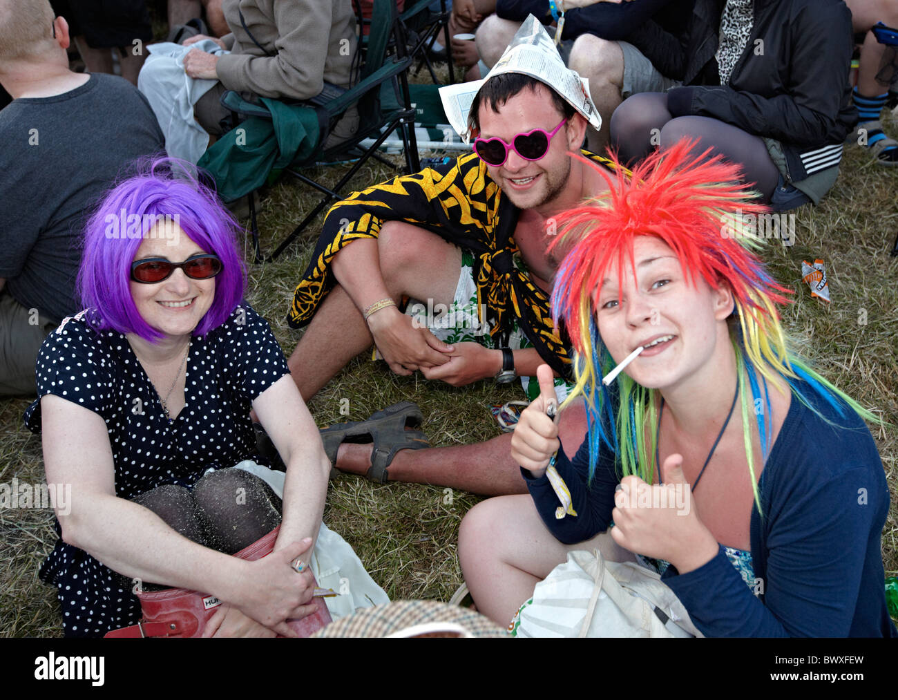 Festivalbesucher auf dem Glastonbury Festival Somerset UK Europe Stockfoto