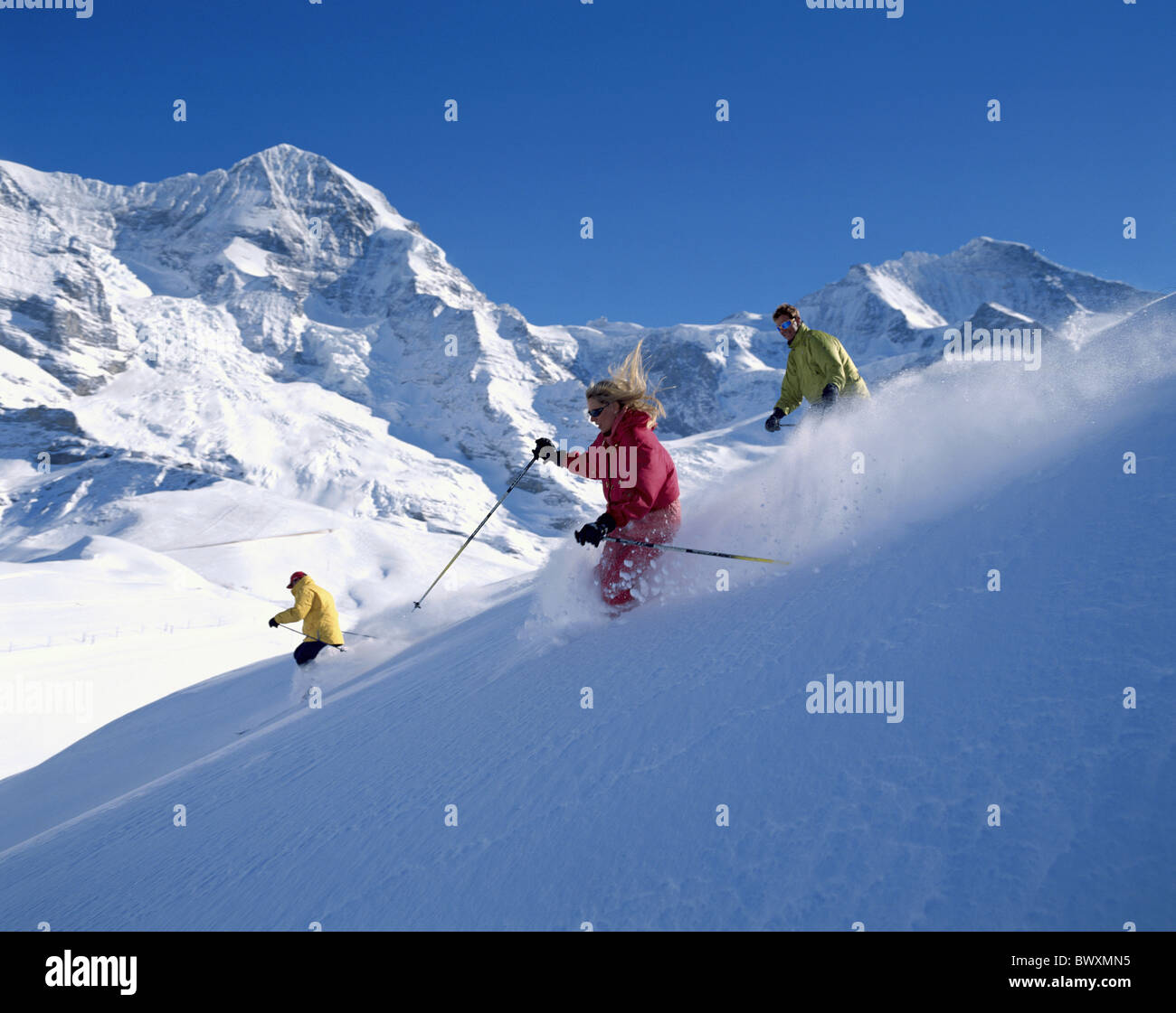 sport-Wintersport Ski Winter Sport Berner Oberland Gruppe Neigung Neigung  Kanton Bern Kleine Scheid Stockfotografie - Alamy