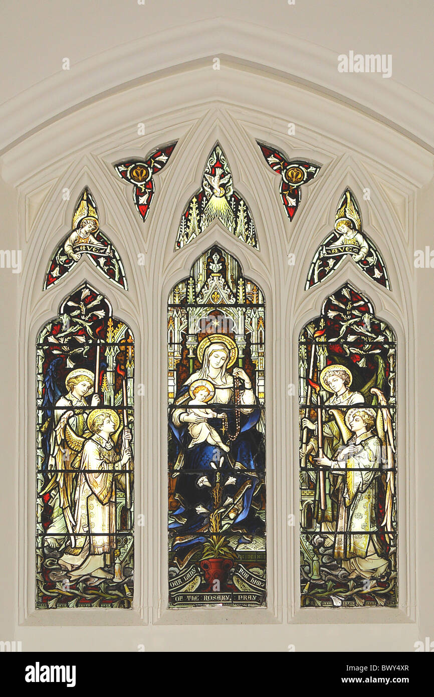 Rosenkranz-Fenster zu unserer lieben Frau von der Verkündigung römisch-katholische Kirche, Bischof Eton, Liverpool, Merseyside, England, Vereinigtes Königreich Stockfoto