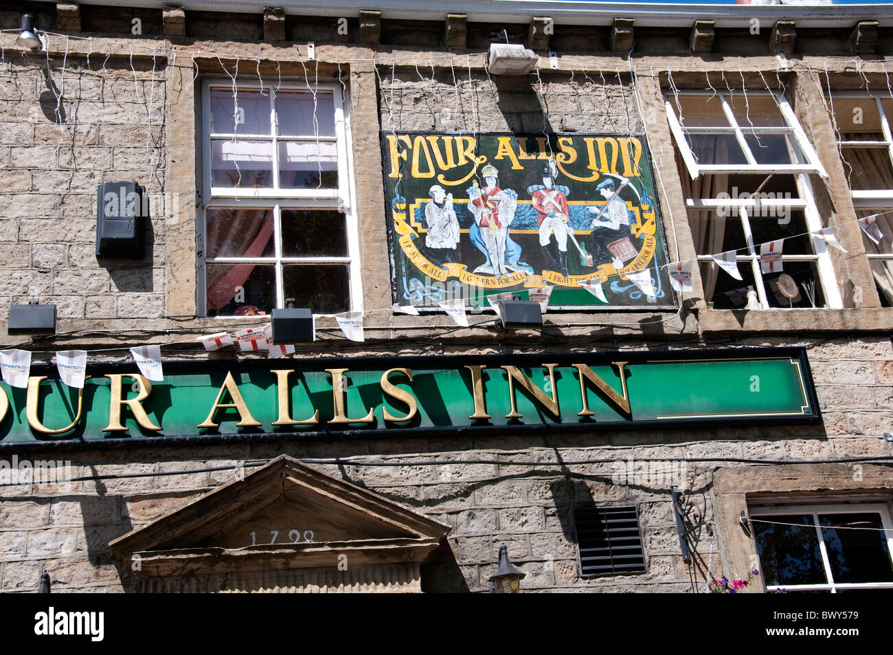 Die vier Alls Pub in Higham Dorf in Lancashire England Stockfoto