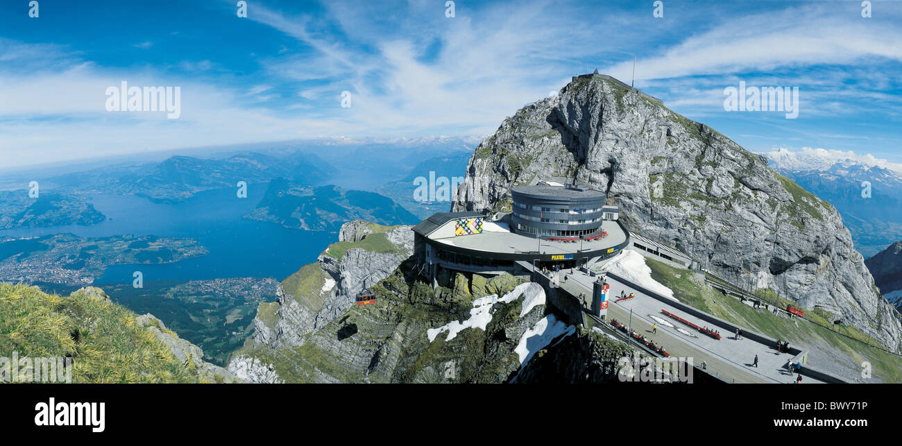 Kabel-Seilbahn Seilbahn Kanton Luzern Zentral Schweiz Europa Mountain  Restaurant Berg stat Stockfotografie - Alamy