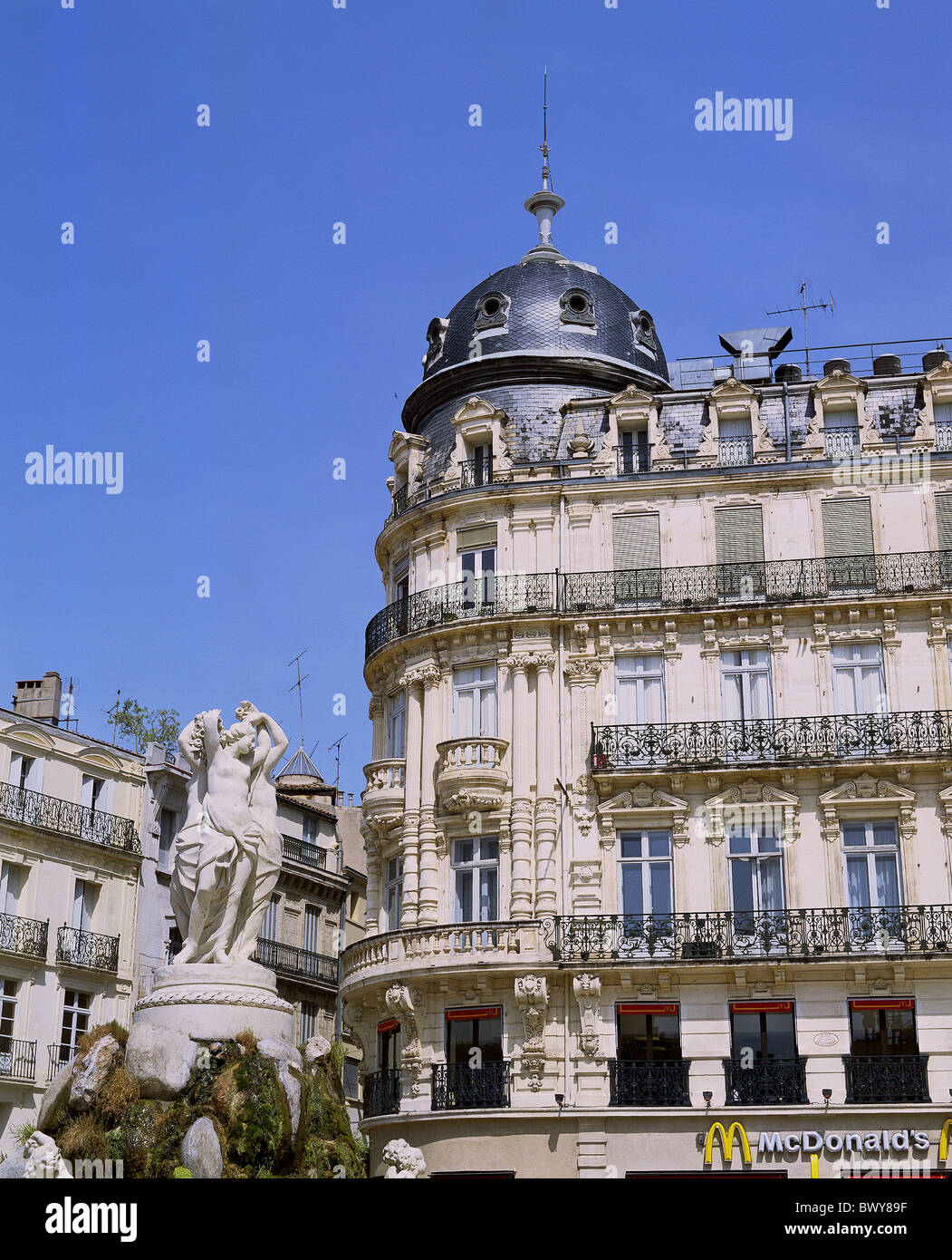 Frankreich Europa südlich von Frankreich Europa Montpellier Stadtzentrum Hochbau gut von 3 ziert Fassaden Stockfoto