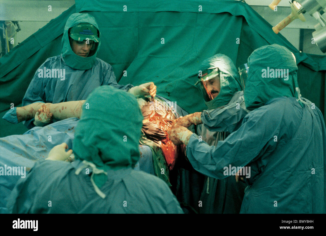 Ärzte Halbbogen hip Hüftoperation Krankenhaus Medizin OP Operation Chirurgie Gesundheitsteam Stockfoto