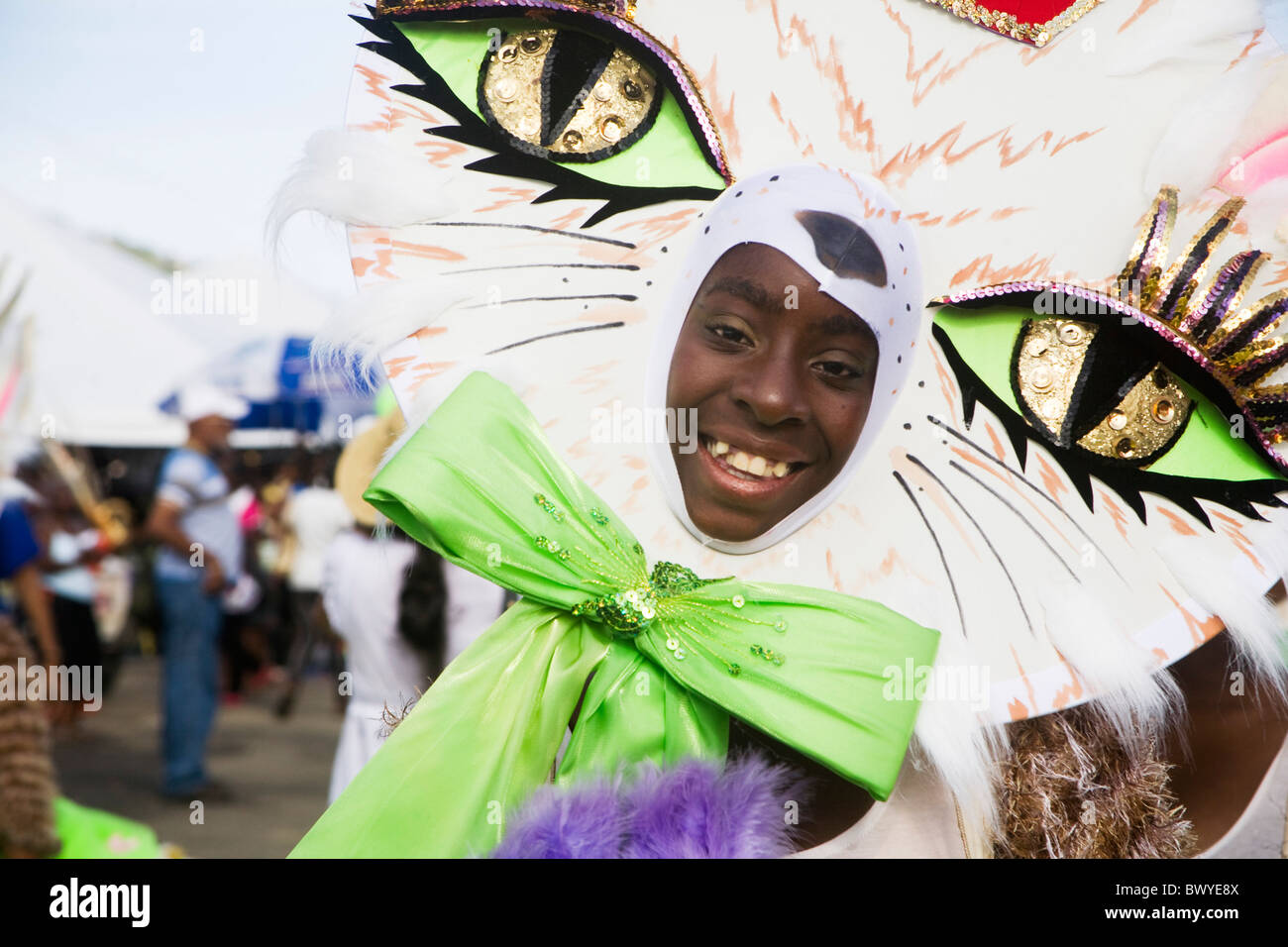 Trinidad Karneval Eyed Cat Kostüm junge aus "Cats" St Dominic Kinderheim Stockfoto