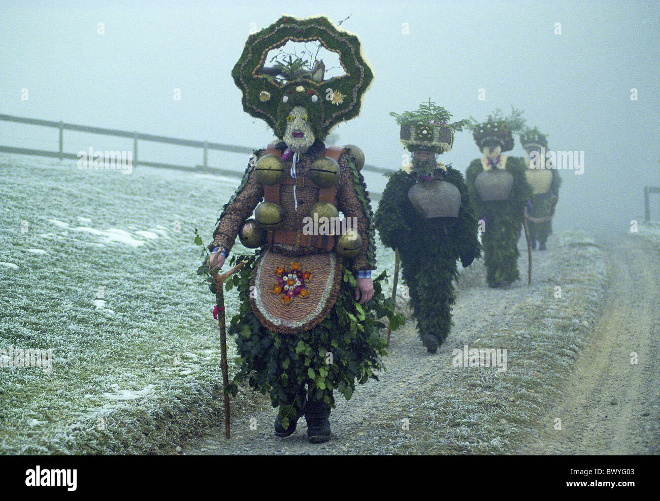 S Kostüm Stockfotos und -bilder Kaufen - Alamy