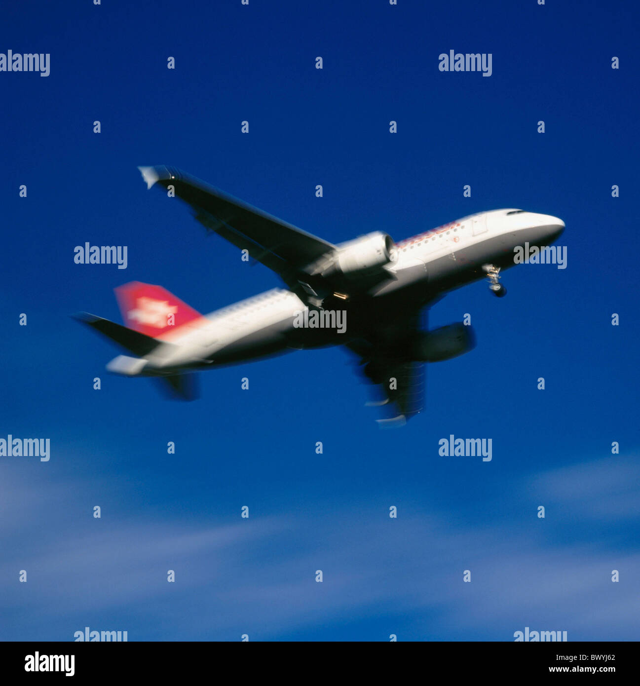 Abflug Flug Jet Jet Flugzeug Swissair Blurr Flugzeug fliegen  Stockfotografie - Alamy