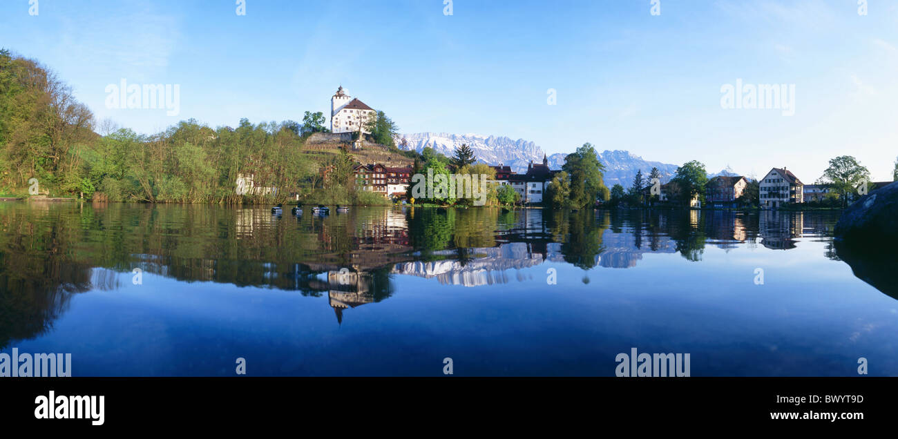 historische Ansicht einen Ort im Kanton St. Gallen Panorama Panorama Rheintal Schweiz Europa Schlossteich Stockfoto