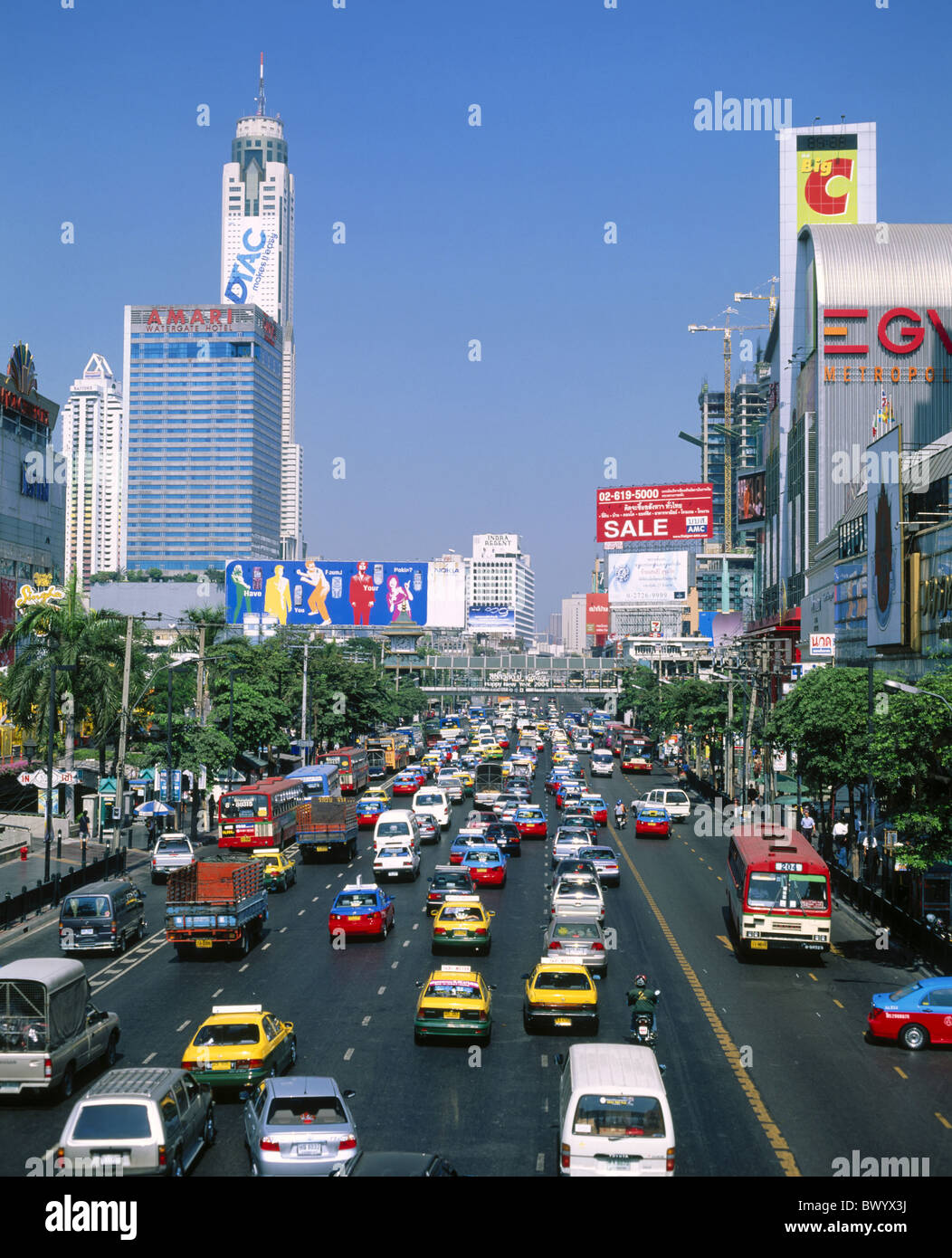 Bangkok Ratchaprarop Road Siam Square District Stadt Straße Thailand Asien Stadtverkehr Stockfoto