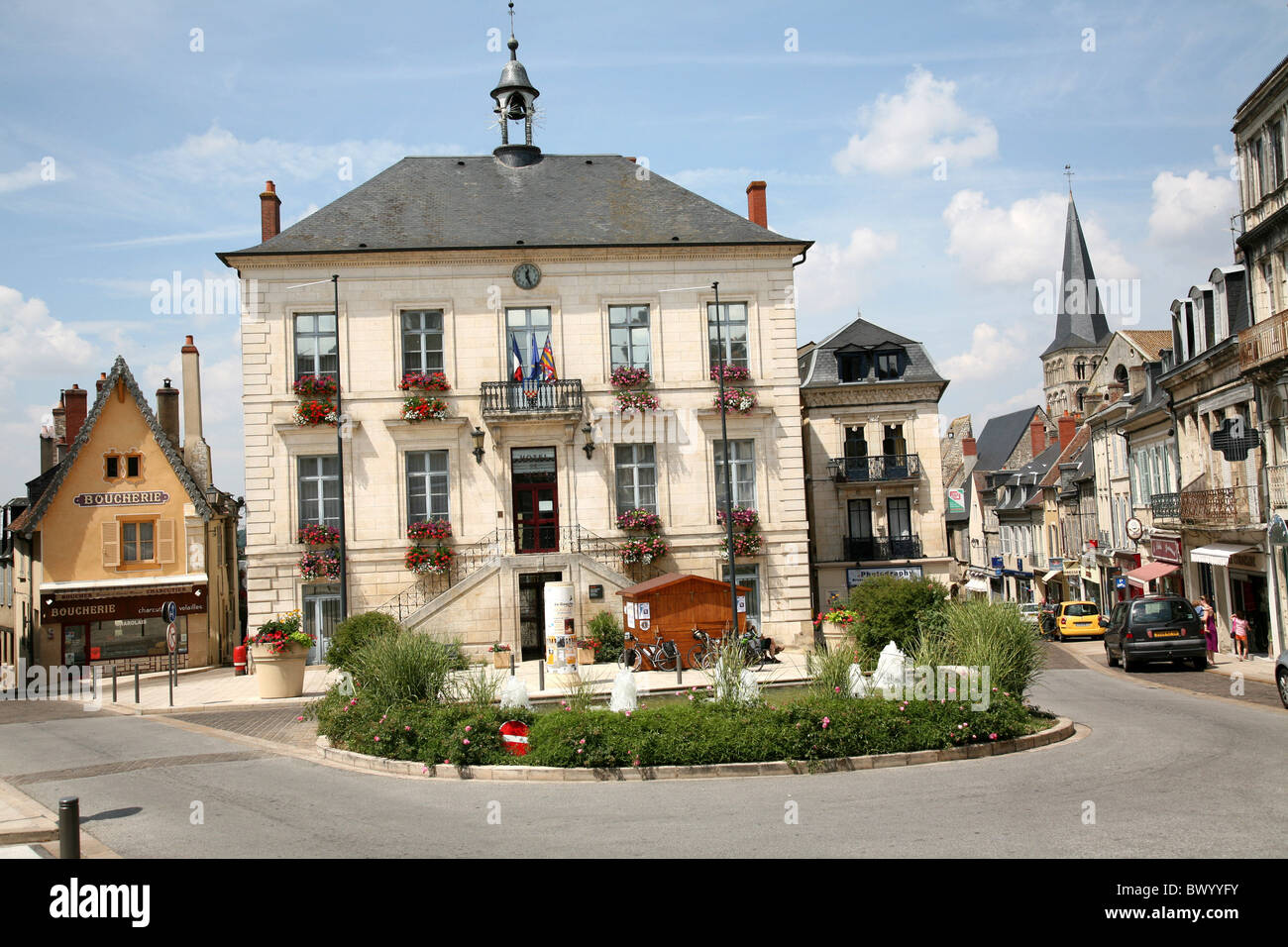 Rathaus von französischen Kleinstadt Charite sur Loire Stockfoto