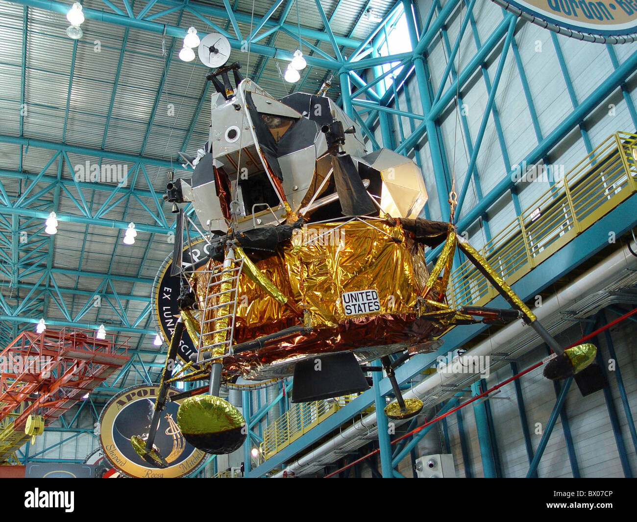 Apollo Saturn V Cape Canaveral mittlere Abdeckung Florida Halle hängen im Kennedy Space Center LM9 lunar modul Stockfoto