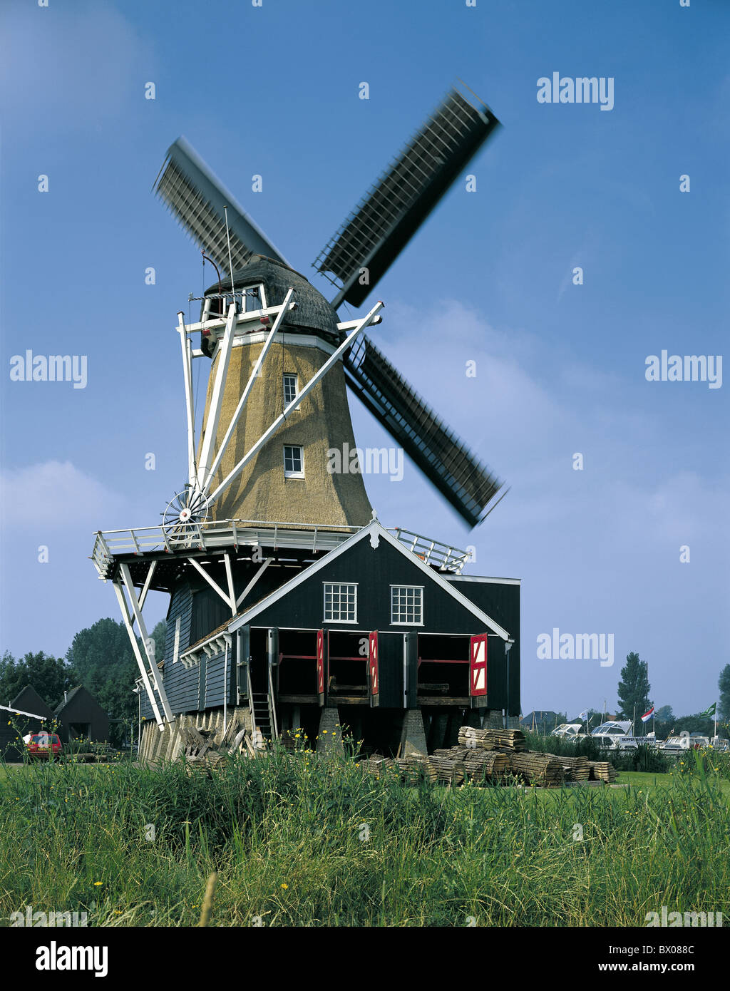 1683 de Rates Stadtrat Beratung Friesland Holland Holz sah Mühle Ijlst Holland Windmühle Wahrzeichen Stockfoto