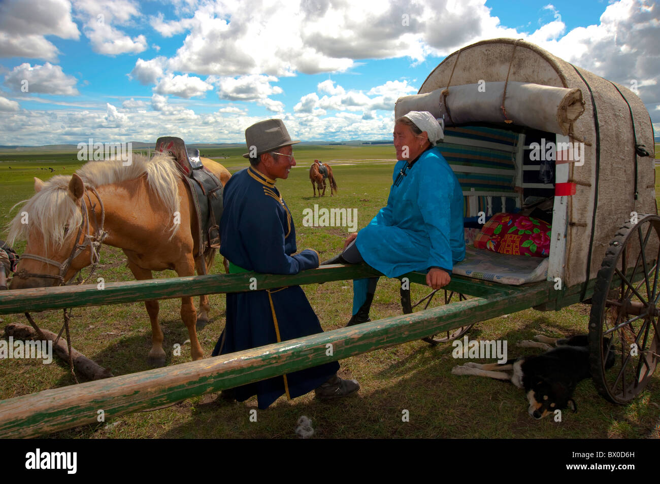 Barag mongolischen paar im Chat, alte Barag Banner, Hulunbuir, Innere Mongolei autonome Region, China Stockfoto